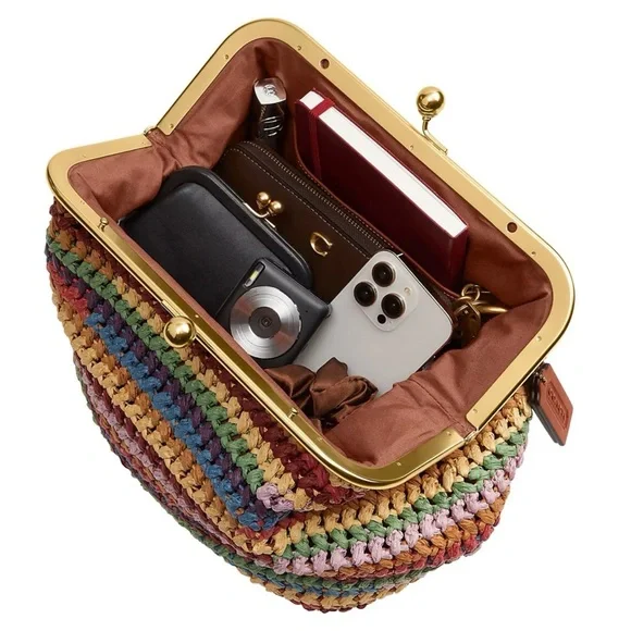 COACH
Kisslock Large Multi Straw Frame Bag 27
Multicolor Woven Handbag - Picture 4 of 5